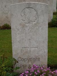Etaples Military Cemetery - Davies, Griffith Tallesyn